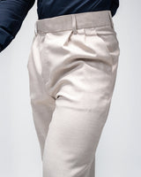 MEN’S SLIM-FIT BEIGE PLEATED TROUSERS