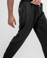MEN’S BLACK RELAXED-FIT JOGGER PANTS