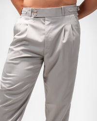 MEN’S LIGHT GREY SLIM-FIT PLEATED TROUSERS